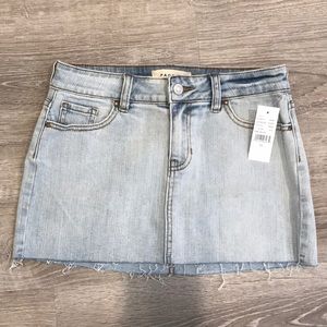 Mini jean skirt